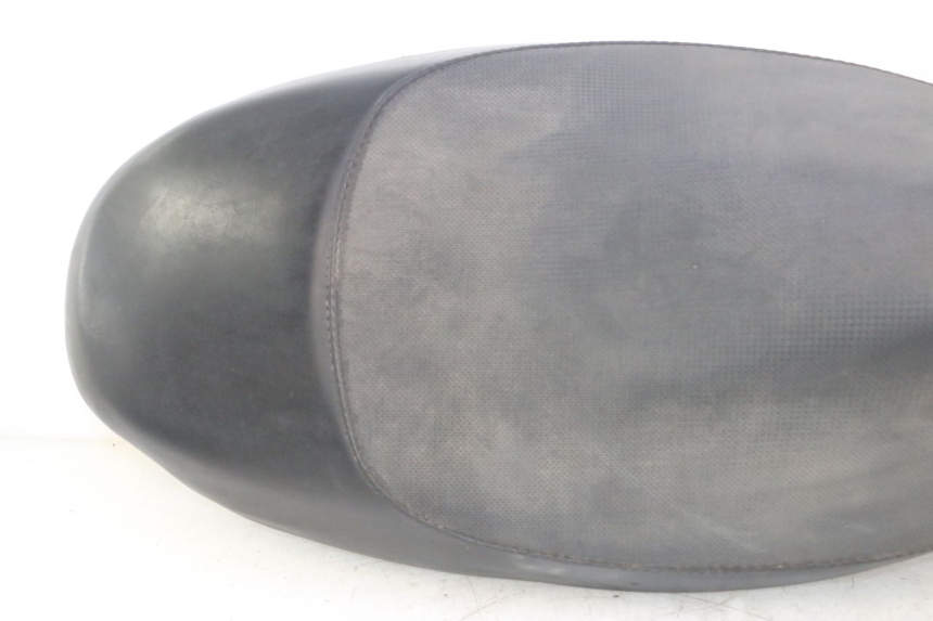 photo de SITZ PEUGEOT TREKKER 50 (1995 - 2004) - Alternativer Blickwinkel