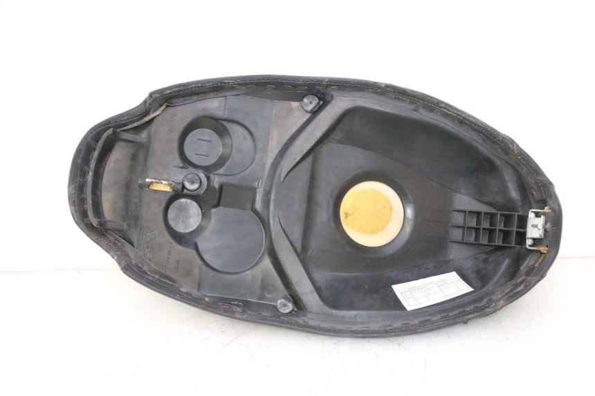 photo de SITZ PEUGEOT TREKKER 50 (1995 - 2004) - Oberflächenzustand und Material