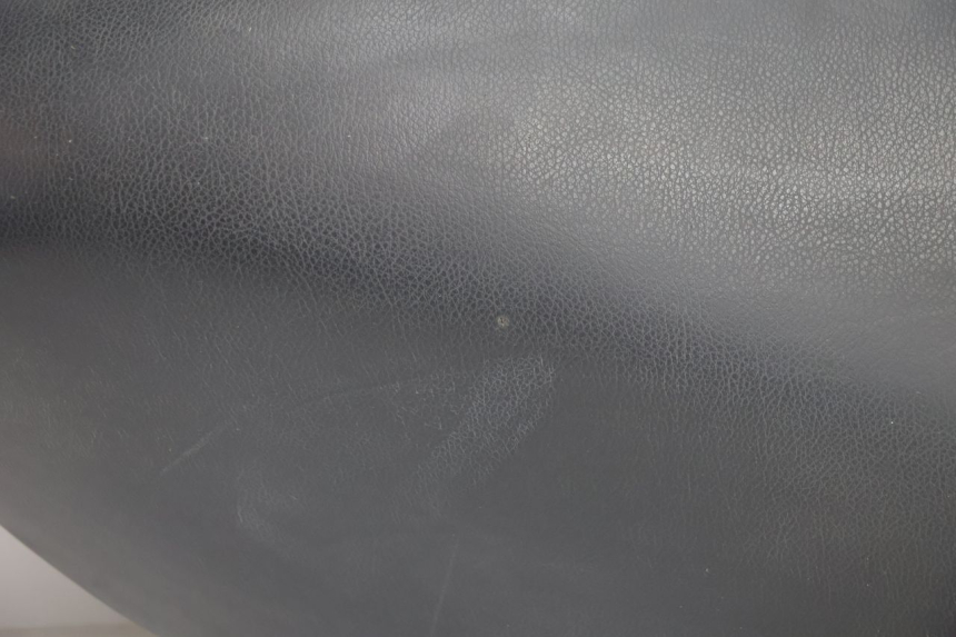 photo de SITZ PEUGEOT TREKKER 50 (1995 - 2004) - Zoom auf Gebrauchszustand