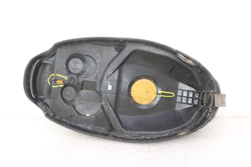 photo de SITZ PEUGEOT TREKKER 50 (1995 - 2004) - Hauptansicht