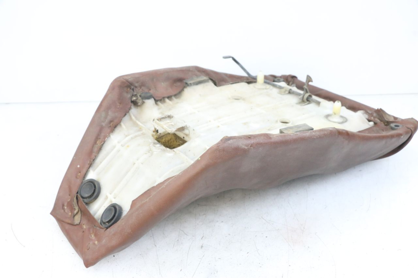 photo de SITZBANK HONDA TRX 300 (1988 - 2000) - Zoom auf Gebrauchszustand