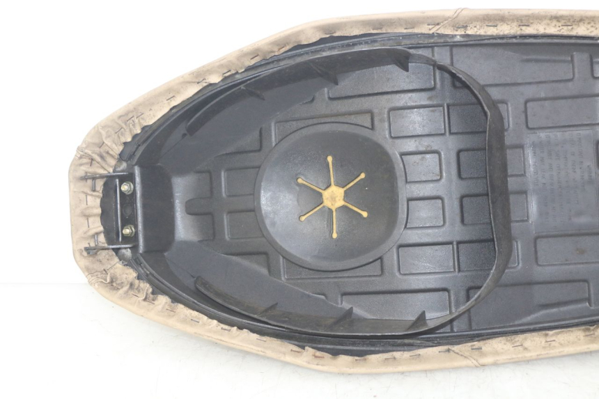 photo de SITZBANK PEUGEOT TWEET 4T 50 (2010 - 2014) - Weitere Ansicht des Artikels