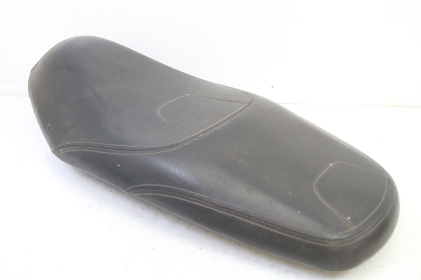 photo de SELLE PEUGEOT TWEET 4T 50 (2014 - 2019) - Kennzeichnungen und Originalreferenzen