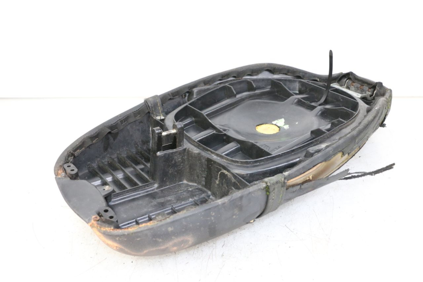 photo de SITZ PIAGGIO TYPHOON 50 (2000 - 2009) - Alternative Perspektive