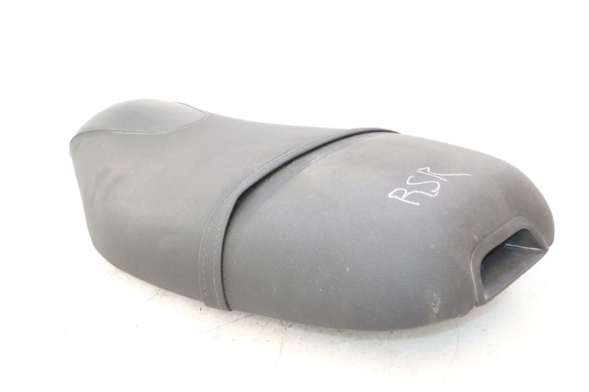 photo de SITZ PIAGGIO TYPHOON 50 (2000 - 2009) - Weitere Ansicht des Artikels