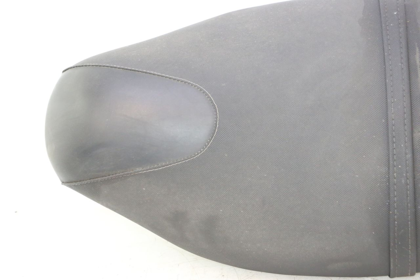 photo de SITZ PIAGGIO TYPHOON 50 (2000 - 2009) - Zoom auf Komponenten