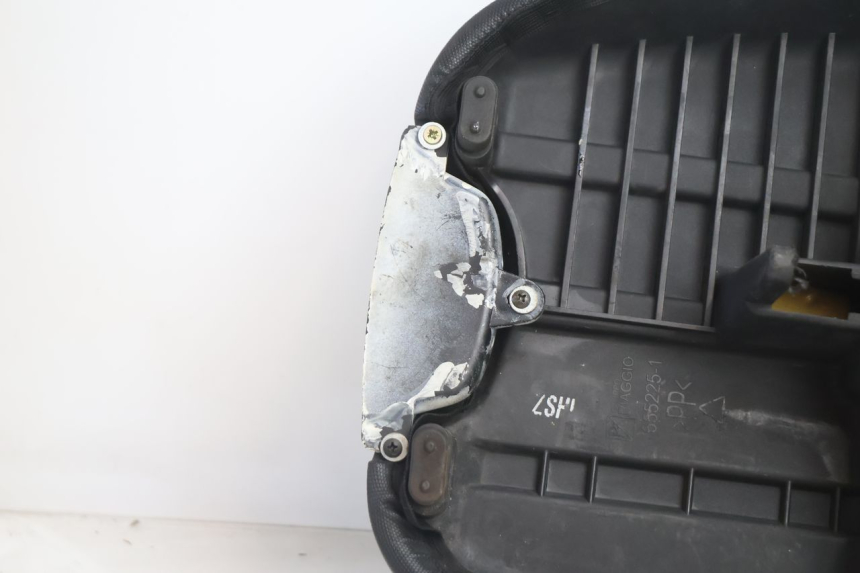 photo de SITZ PIAGGIO TYPHOON 50 (2000 - 2009) - Geprüftes Gebrauchtteil
