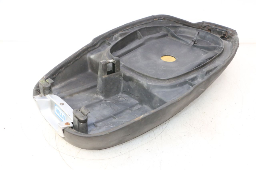 photo de SELLE PIAGGIO TYPHOON 50 (1993 - 1999) - Hochauflösende Nahaufnahme