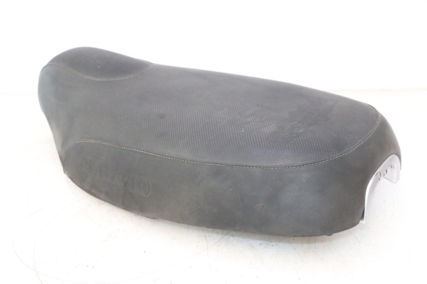 photo de SELLE PIAGGIO TYPHOON 50 (1993 - 1999) - Oberflächenzustand und Material