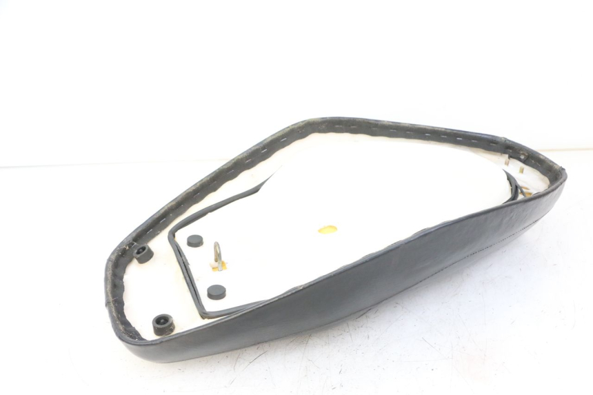 photo de SELLE UNIVERSAL BIKE ZN50QT-11B 50 (2018 - 2021) - Gesamtansicht des Produkts