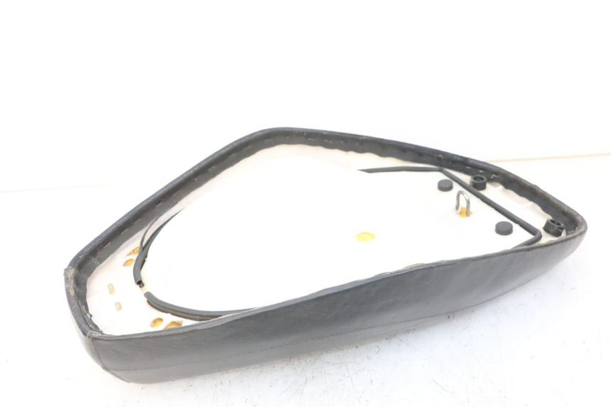 photo de SELLE UNIVERSAL BIKE ZN50QT-11B 50 (2018 - 2021) - Geprüftes Gebrauchtteil