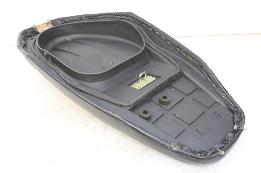 photo de SELLE PEUGEOT V-CLIC VCLIC 50 (2007 - 2013) - Alternative Perspektive