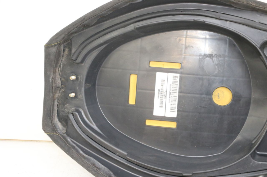 photo de Sitzbank BEELINE VELOCE 4T 50 (2011 - 2020) - Weitere Ansicht des Artikels