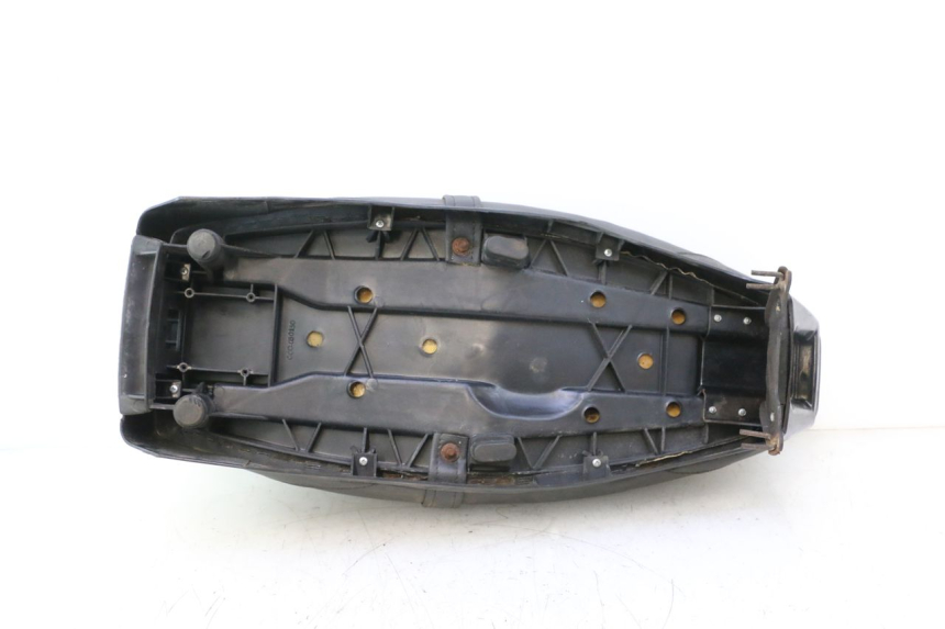 photo de SITZ PIAGGIO VESPA PK FL 2T 50 (1990 - 1996) - Detailansicht des Bauteils