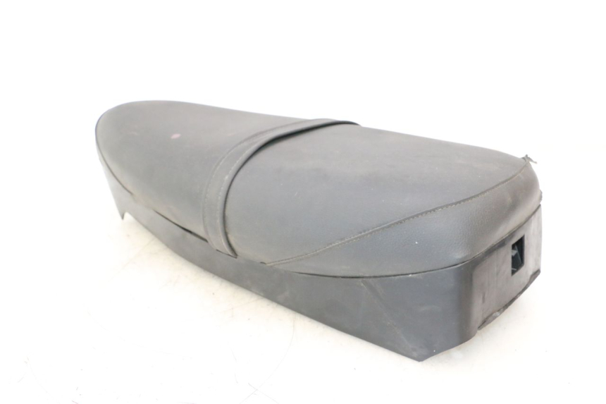 photo de SITZ PIAGGIO VESPA PK FL 2T 50 (1990 - 1996) - Oberflächenzustand und Material