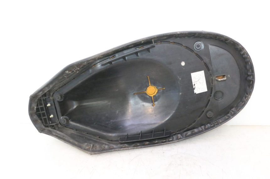 photo de SELLE PEUGEOT VIVACITY NEW 2T 50 (2008 - 2017) - Detaillierte Sichtprüfung