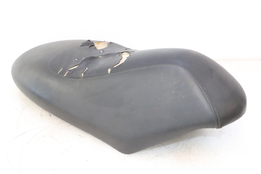 photo de SELLE PEUGEOT VIVACITY NEW 2T 50 (2008 - 2017) - Zoom auf Gebrauchszustand