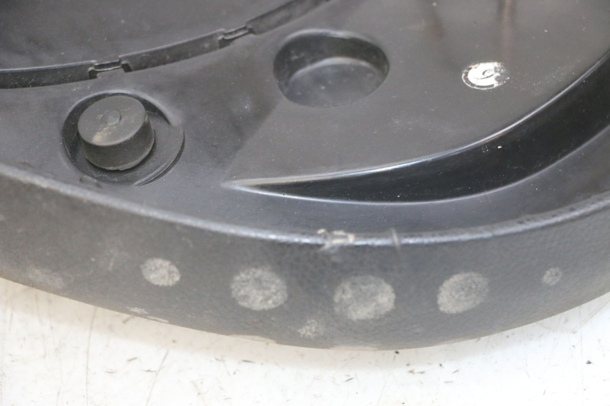 photo de SELLE PEUGEOT VIVACITY NEW 4T 50 (2008 - 2017) - Charakteristische Merkmale