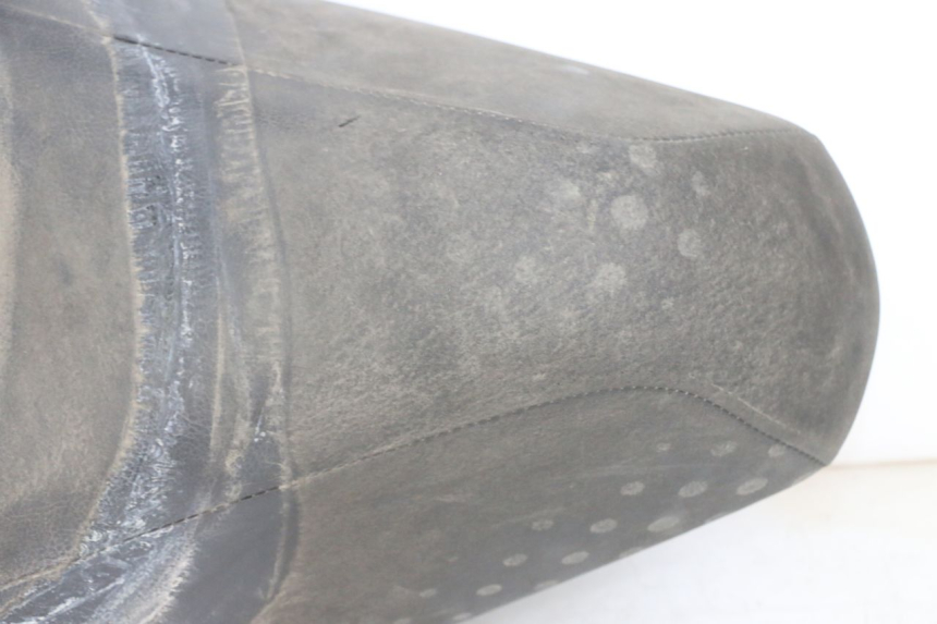 photo de SELLE PEUGEOT VIVACITY NEW 4T 50 (2008 - 2017) - Hauptansicht