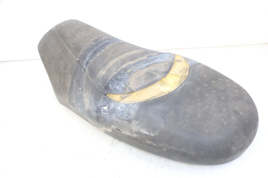 photo de SELLE PEUGEOT VIVACITY NEW 4T 50 (2008 - 2017) - Details der Befestigungspunkte