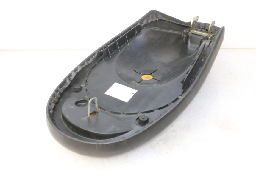 photo de SELLE PEUGEOT VIVACITY NEW 4T 50 (2008 - 2017) - Weitere Ansicht des Artikels