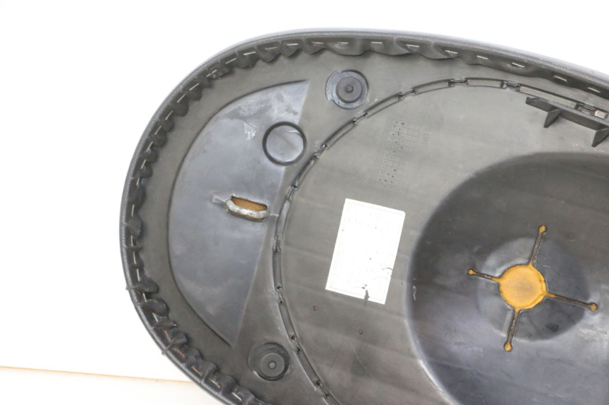 photo de SELLE PEUGEOT VIVACITY NEW 4T 50 (2008 - 2017) - Zoom auf Komponenten