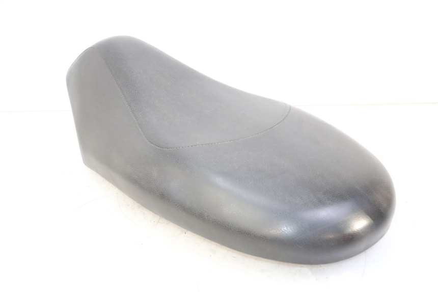 photo de SELLE PEUGEOT VIVACITY NEW 4T 50 (2008 - 2017) - Weitere Ansicht des Artikels