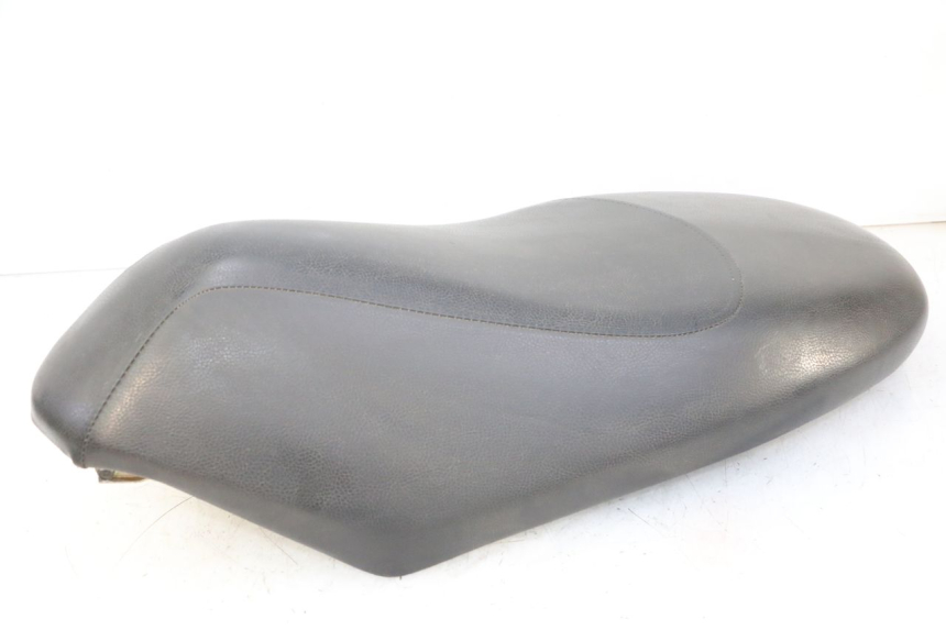 photo de SELLE PEUGEOT VIVACITY NEW 4T 50 (2008 - 2017) - Charakteristische Merkmale