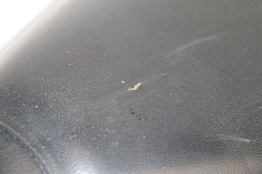 photo de SITZBANK PEUGEOT VIVACITY 50 (1998 - 2003) - Oberflächenzustand und Material