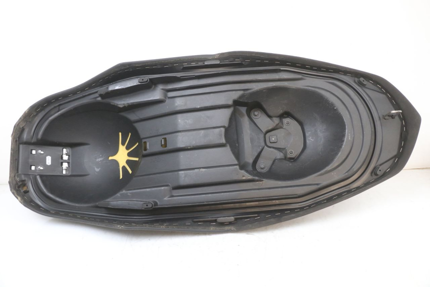 photo de SELLE YAMAHA XMAX X-MAX ABS 125 (2017 - 2020) - Geprüftes Gebrauchtteil