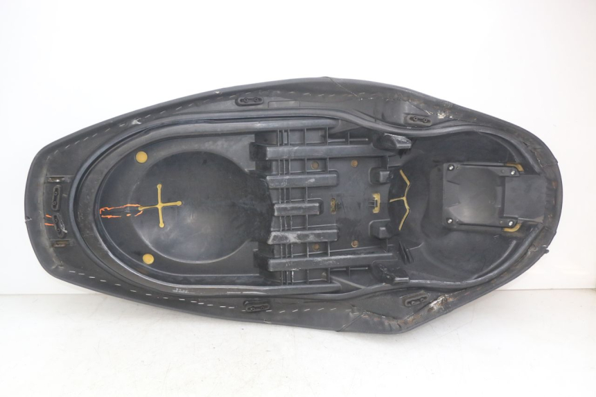 photo de SITZBANK YAMAHA X-MAX XMAX 250 (2006 - 2009) - Detailansicht des Bauteils