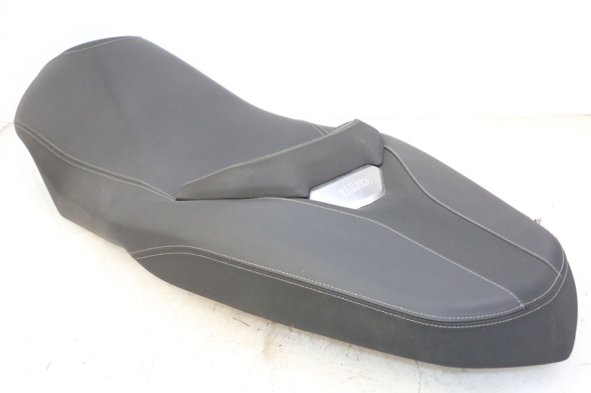 photo de SITZ YAMAHA XMAX X-MAX 125 (2021 - 2025) - Kennzeichnungen und Originalreferenzen