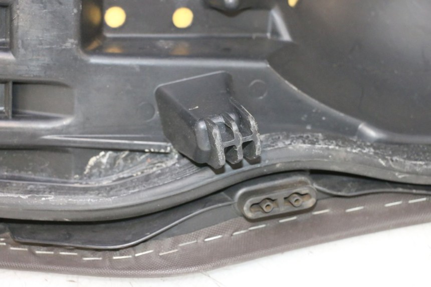 photo de SELLE YAMAHA X-MAX XMAX 125 (2010 - 2013) - Hauptansicht