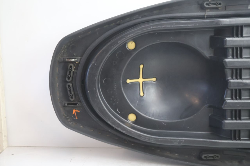 photo de SITZBANK YAMAHA XMAX X-MAX 125 (2006 - 2009) - Geprüftes Gebrauchtteil