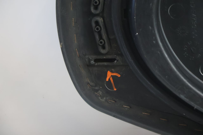photo de SITZBANK YAMAHA XMAX X-MAX 125 (2006 - 2009) - Kennzeichnungen und Originalreferenzen