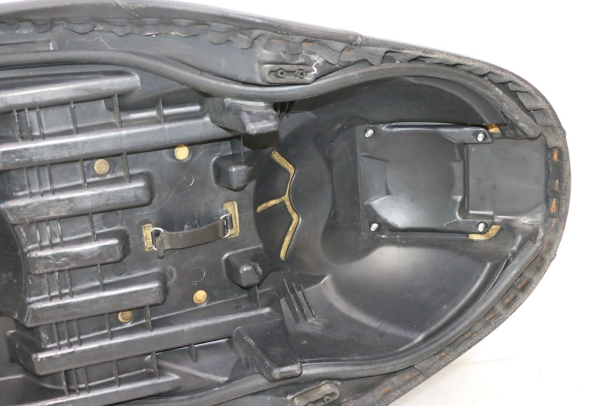 photo de SITZBANK YAMAHA XMAX X-MAX 125 (2006 - 2009) - Geprüftes Gebrauchtteil