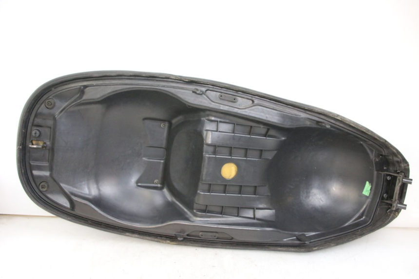 photo de SITZBANK PIAGGIO X10 125 (2012 - 2017) - Hochauflösende Nahaufnahme