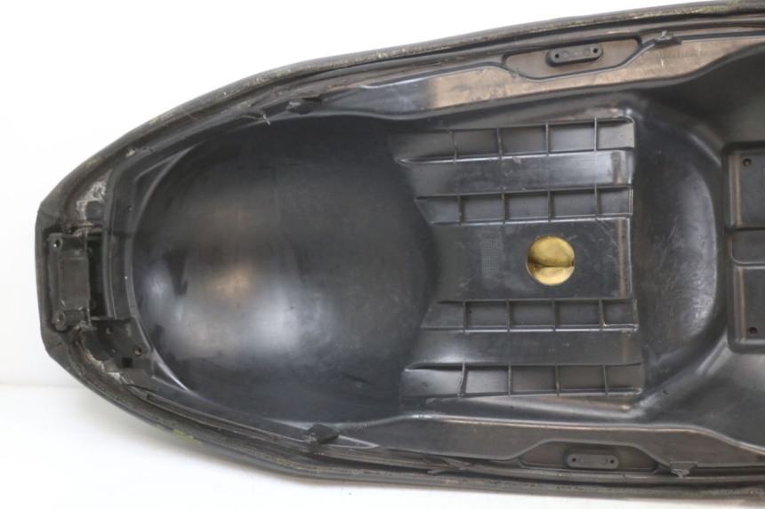 photo de SITZBANK PIAGGIO X10 125 (2012 - 2017) - Weitere Ansicht des Artikels