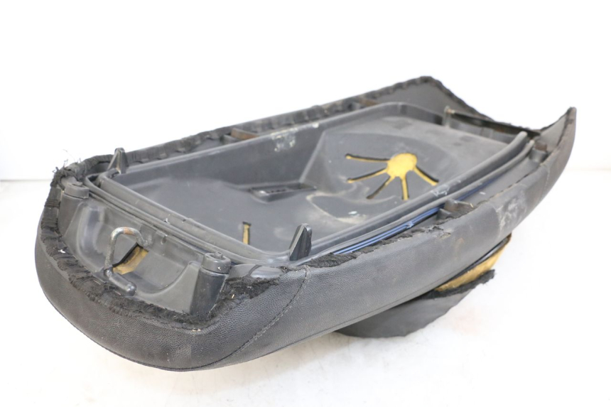 photo de SITZBANK PIAGGIO X9 125 (2000 - 2003) - Weitere Ansicht des Artikels