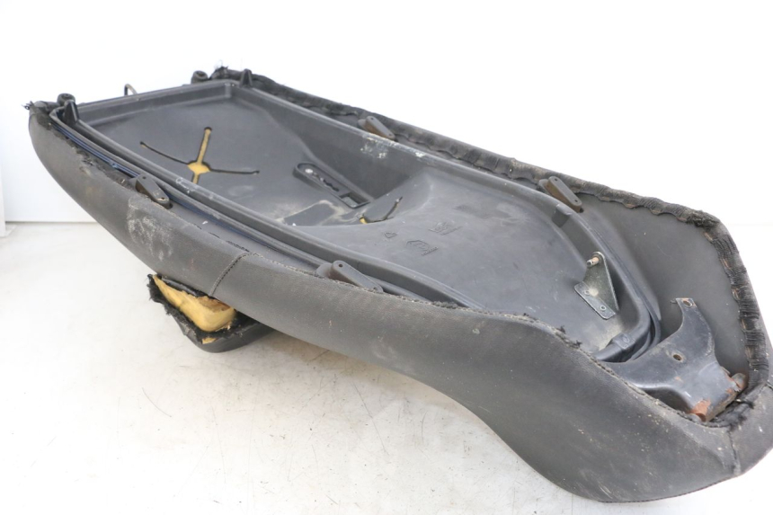 photo de SITZBANK PIAGGIO X9 125 (2000 - 2003) - Geprüftes Gebrauchtteil