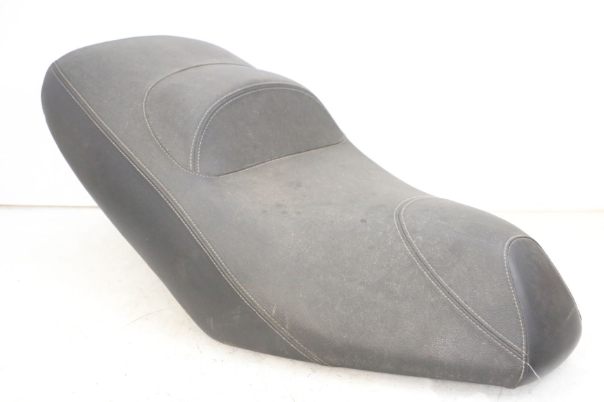 photo de SITZBANK PIAGGIO XEVO - X EVO 125 (2007 - 2017) - Kennzeichnungen und Originalreferenzen