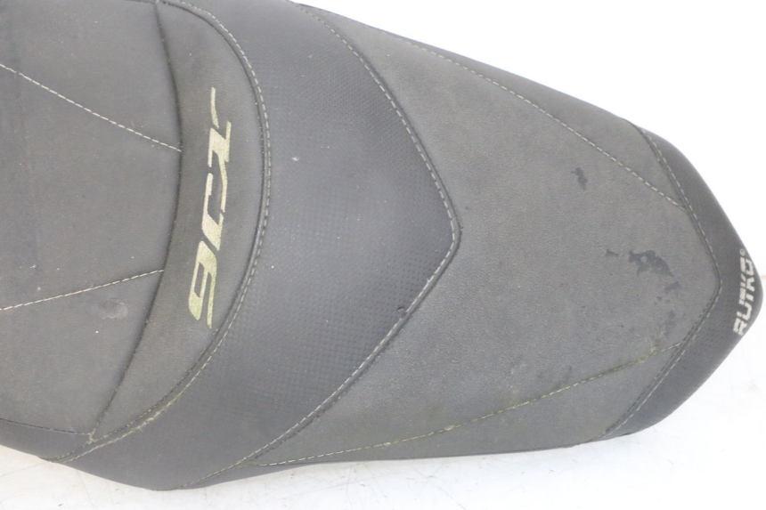 photo de SITZ YAMAHA XJ6 ABS 600 (2008 - 2016) - Detailansicht des Bauteils