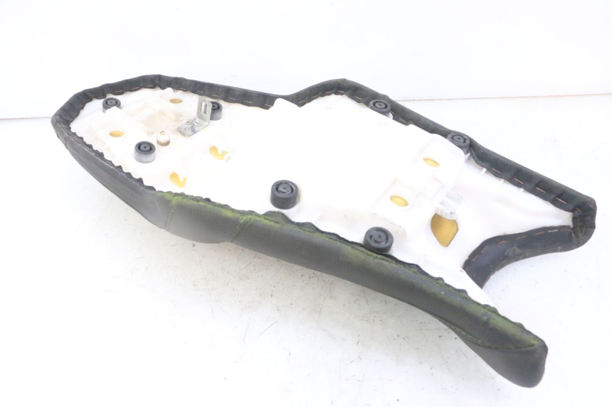 photo de SITZ YAMAHA XJ6 ABS 600 (2008 - 2016) - Gesamtansicht des Produkts