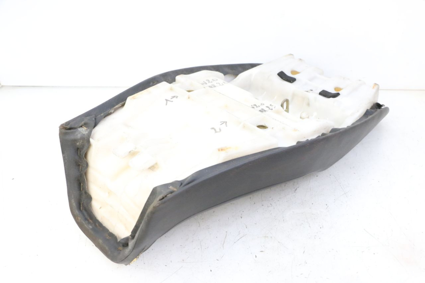 photo de SELLE YAMAHA XJN DIVERSION 600 (2000 - 2003) - Detailansicht des Bauteils