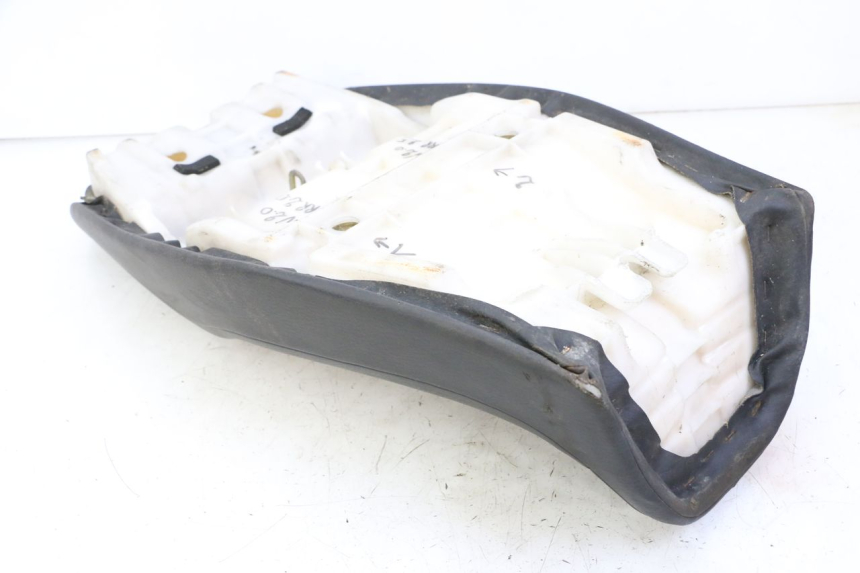 photo de SELLE YAMAHA XJN DIVERSION 600 (2000 - 2003) - Zoom auf Gebrauchszustand