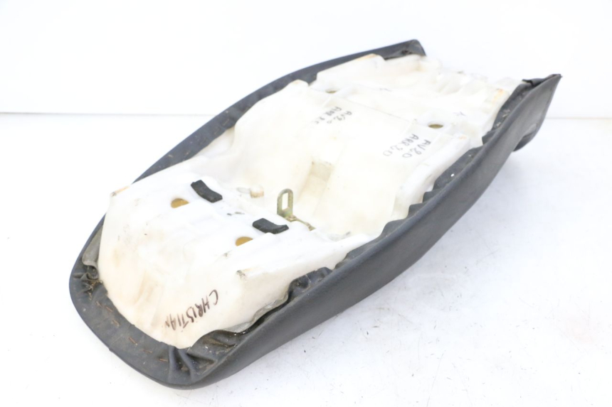 photo de SELLE YAMAHA XJN DIVERSION 600 (2000 - 2003) - Technische Nahaufnahme