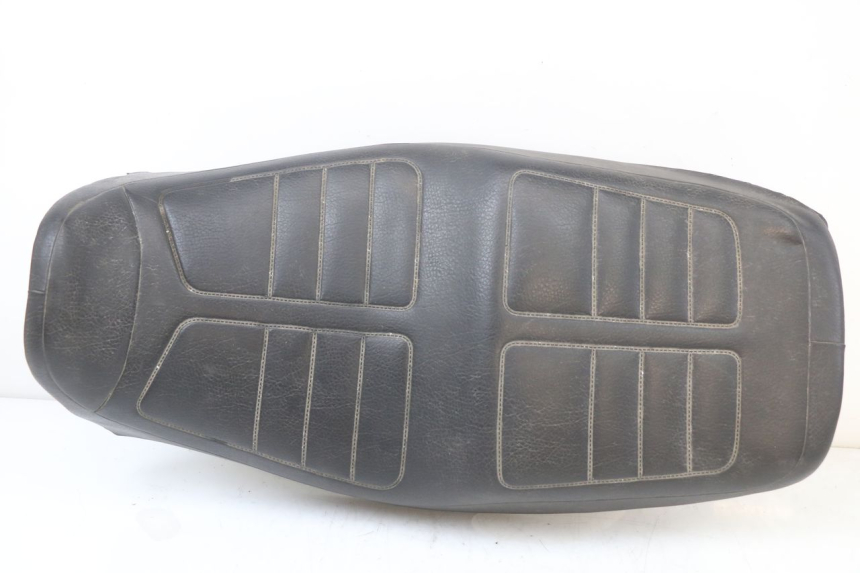 photo de SITZ YAMAHA XJS DIVERSION 600 (1997 - 1999) - Details der Befestigungspunkte