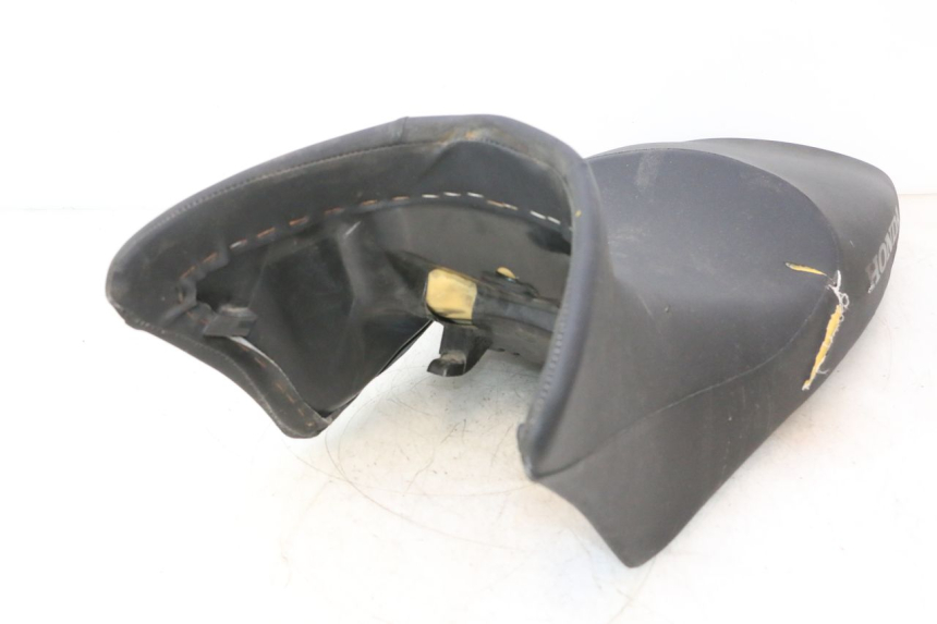 photo de SITZ HONDA XLV VARADERO 125 (2007 - 2012) - Charakteristische Merkmale