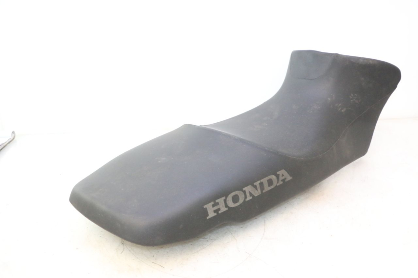 photo de SITZ HONDA XLV VARADERO 125 (2007 - 2012) - Fokus auf die Struktur