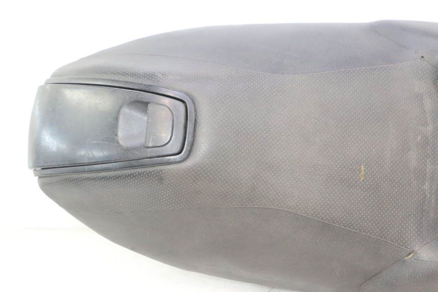 photo de SITZ YAMAHA XP T-MAX ABS 500 (2005 - 2005) - Hochauflösende Nahaufnahme